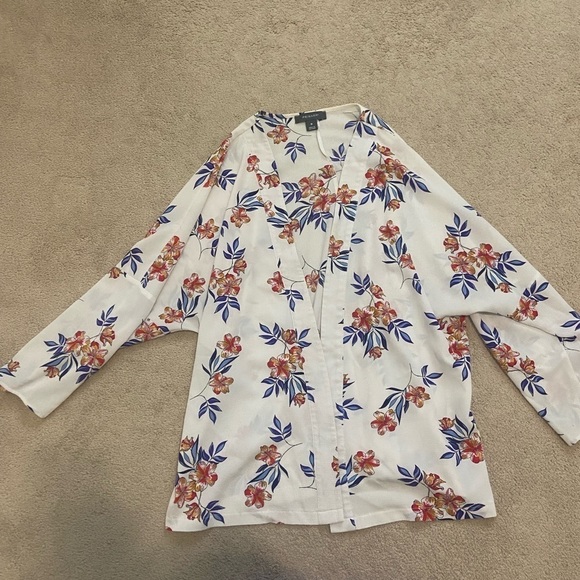 🔴 Primark Floral Kimono - Picture 2 of 3